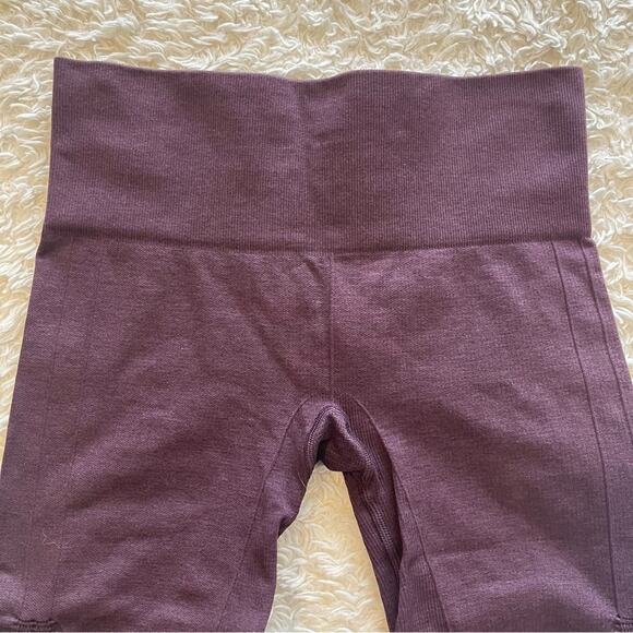 Lululemon In The Flow Crop II Heathered Berry Yum Yum Size 4 - Picture 6 of 9